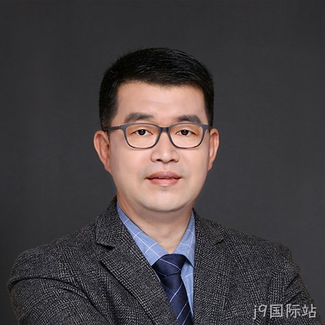 王玮